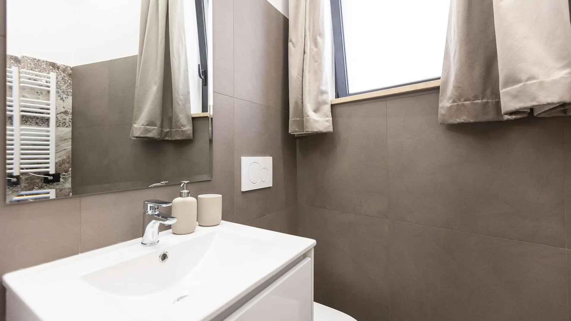 Apartment Luxury Suite Trevi Rome Italy